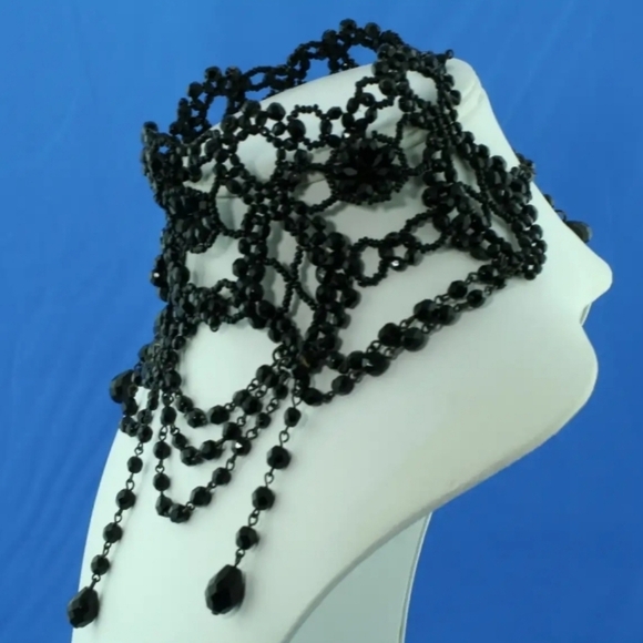 The Rhinestone Castle Victorian Revival Black Festoon Choker Necklace - Picture 3 of 5